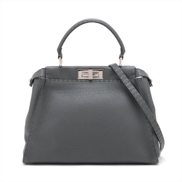Fendi Peekaboo - Picture 1 of 9